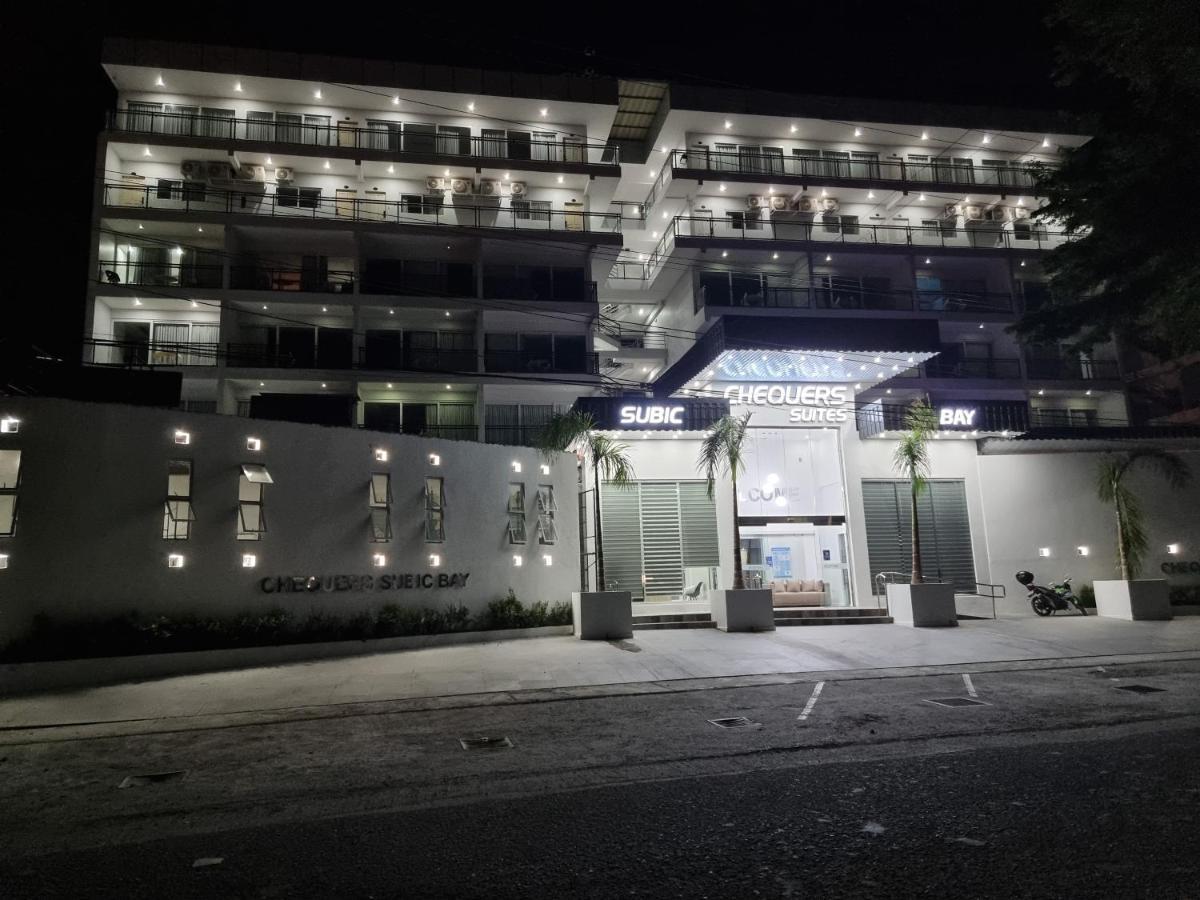 Chequers Suites Subic Bay Olongapo Exteriér fotografie