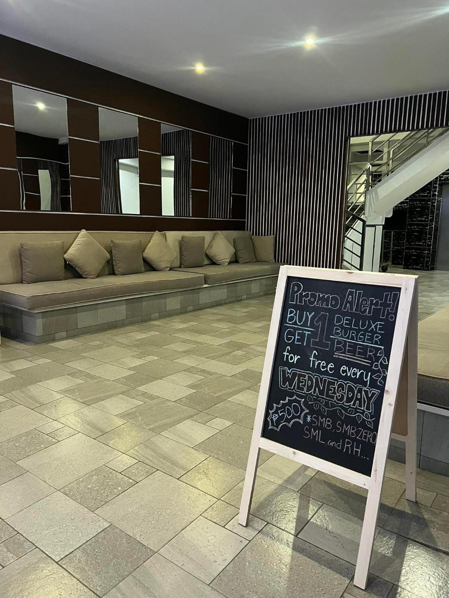 Chequers Suites Subic Bay Olongapo Exteriér fotografie