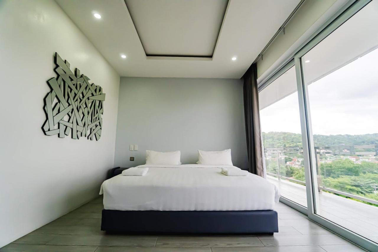 Chequers Suites Subic Bay Olongapo Exteriér fotografie