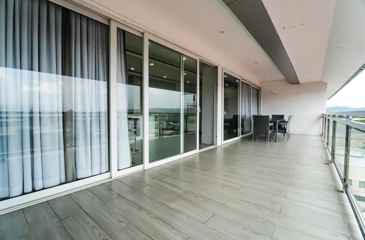 Chequers Suites Subic Bay Olongapo Exteriér fotografie